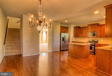 7062 Ingrahm Dr, Glen Burnie, MD 21060 - photo 6