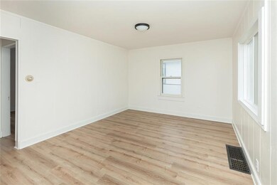 4019 3rd St, Des Moines, IA 50313 - photo 3