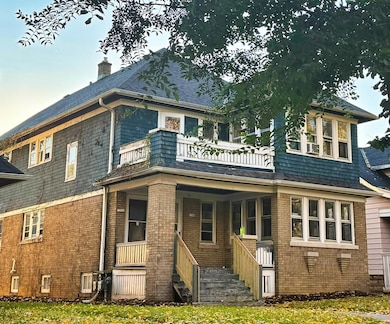 2748 N 44th St unit 2750, Milwaukee, WI 53210 - photo 3