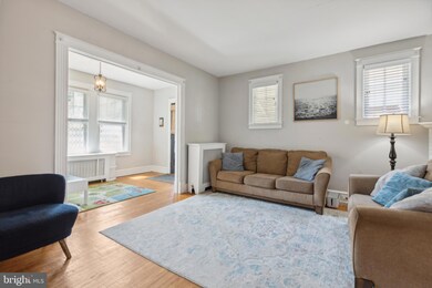 2433 Wynnefield Dr, Havertown, PA 19083 - photo 3