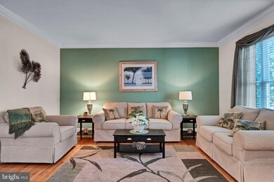 18825 Hundred Acre Ln, Triangle, VA 22172 - photo 6