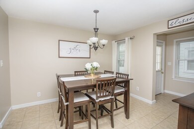 4 Waverly St, Taunton, MA 02780 - photo 5