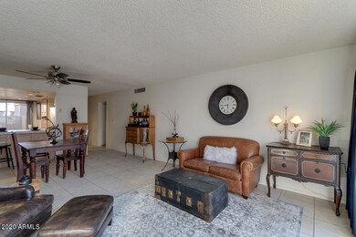 7843 E Park View Dr unit 13, Mesa, AZ 85208 - photo 6