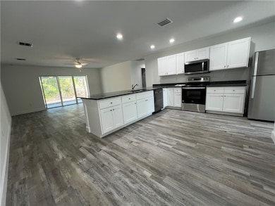 1239 Schumann Dr, Sebastian, FL 32958 - photo 2