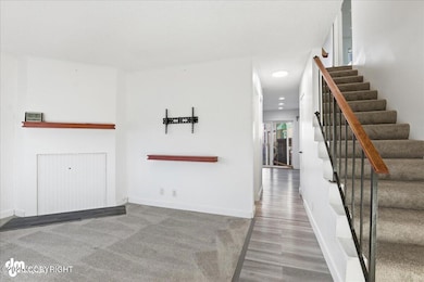 1201 Elegante Ln, Anchorage, AK 99501 - photo 5