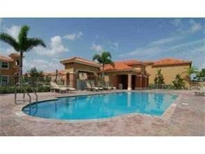 626 SW 106th Ave unit 1512, Pembroke Pines, FL 33025 - photo 6