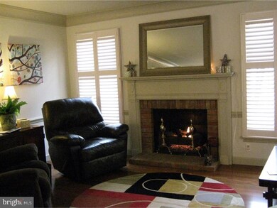 1966 Meadow Ln, Reading, PA 19610 - photo 2