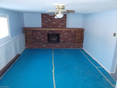 547 Treadway Blvd, Sheffield Lake, OH 44054 - photo 7