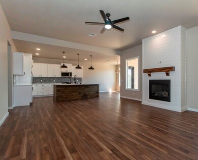 1264 San Miguel, Alamogordo, NM 88310 - photo 2