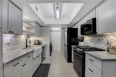 4407 Shortleaf St, Las Vegas, NV 89119 - photo 5