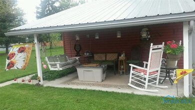 23307 W Hellwig Rd, Genoa, OH 43430 - photo 4