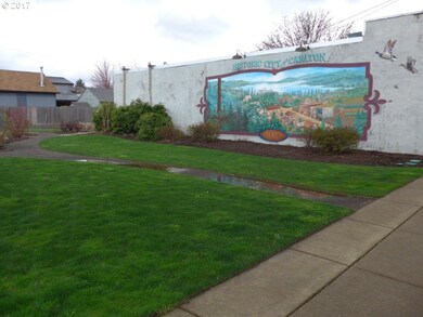 100 N Kutch St, Carlton, OR 97111 - photo 3