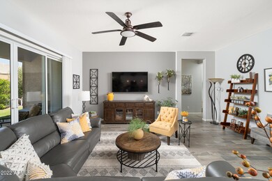 06_Living-Room_02