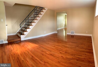 331 Westpark Ln, Clifton Heights, PA 19018 - photo 2