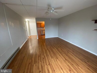 3421 W Chester Pike unit B44, Newtown Square, PA 19073 - photo 7