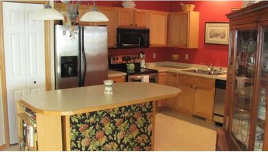 Stainless steel appliances, flat top stove, dishwa