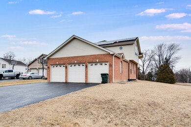 3600 Watkins Ct, Markham, IL 60428 - photo 3