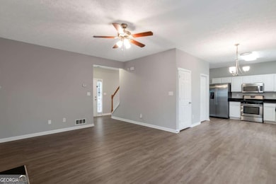 4261 Linecrest Ln, Ellenwood, GA 30294 - photo 7