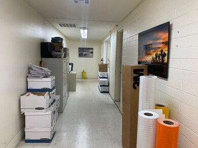 6100 N 52nd Ave, Glen Dale, AZ 85301 - photo 5