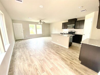 4523 Gaston St, Houston, TX 77093 - photo 3