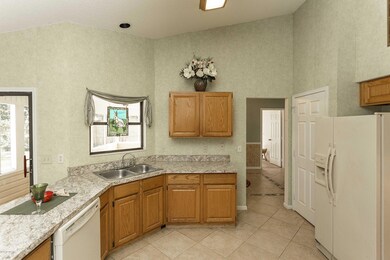 008_Kitchen