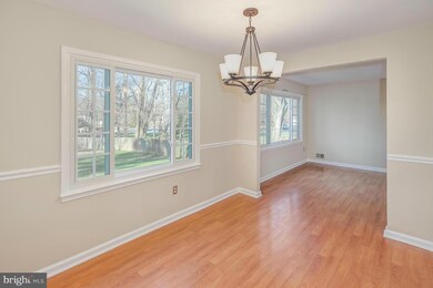 2308 Ballycairne Ct, Reston, VA 20191 - photo 7