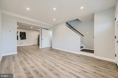 3018 Grantley Ave, Baltimore, MD 21215 - photo 7