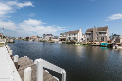 27 Carlyle Dr, Bayville, NJ 08721 - photo 4