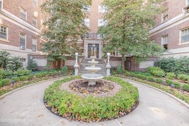 Dartmouth - Willow Terrace Condo unit 59, Louisville, KY 40204 - photo 2