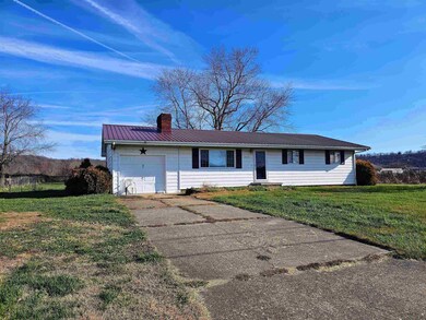 19377 Huntington Rd, Gallipolis Ferry, WV 25515 - photo 2