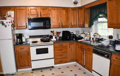 125 Brookfield Way, Mountain Top, PA 18707 - photo 4