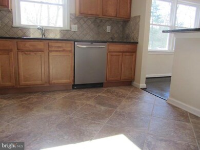 10119 Brandon Way, Manassas, VA 20109 - photo 4