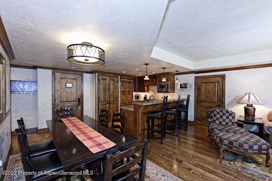 415 E Dean Street #22 Weeks 51 & 52, Aspen, CO 81611 - photo 3