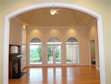 935 Carpenter Pike, Versailles, KY 40383 - photo 7