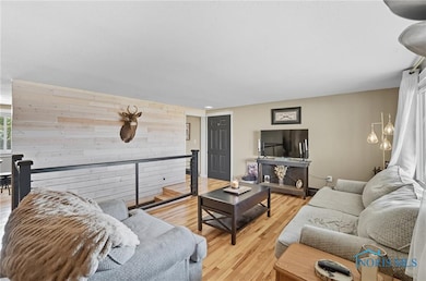 3323 Western Ave, Findlay, OH 45840 - photo 3