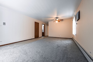 4613 Grove Ave unit 1S, Brookfield, IL 60513 - photo 3