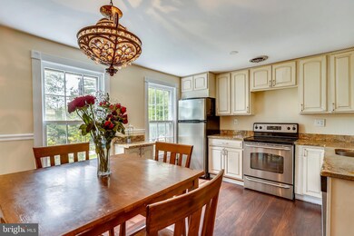 20504 Sterncroft Ct, Montgomery Village, MD 20886 - photo 7