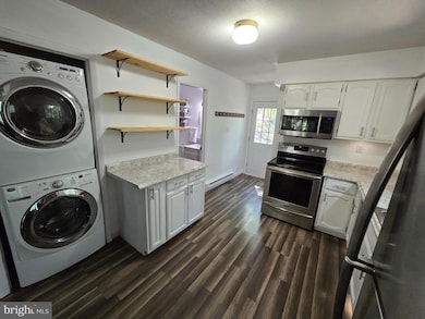 141 Idris Ln, Berkeley Springs, WV 25411 - photo 6