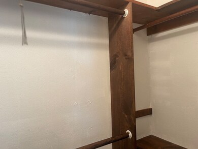 185-187 Nottingham St unit 1, Springfield, MA 01104 - photo 7