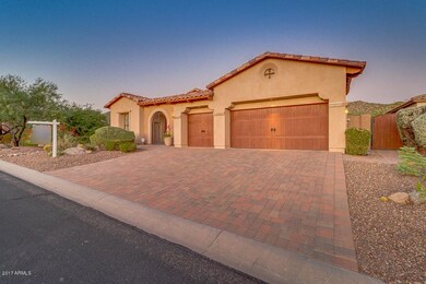 3 CAR GARAGE
