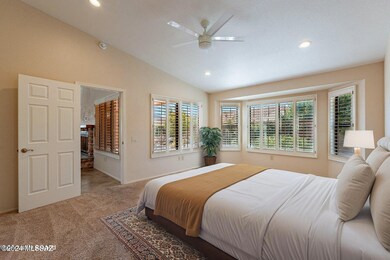 962 E Royal Ridge Dr unit 6, Oro Valley, AZ 85755 - photo 7