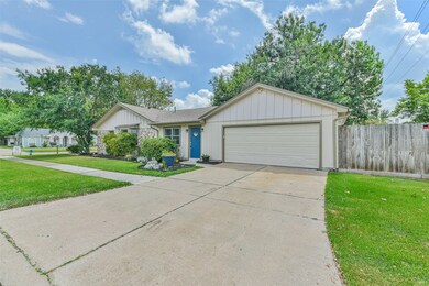 7119 Brook Stone Dr, Houston, TX 77040 - photo 6