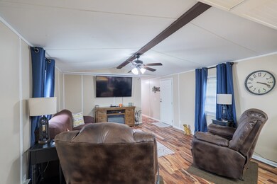 264 Cuttings Loop Rd, Homerville, GA - photo 6