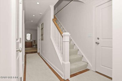 78 River Rd Cos Cob CT 06807-small-021-0