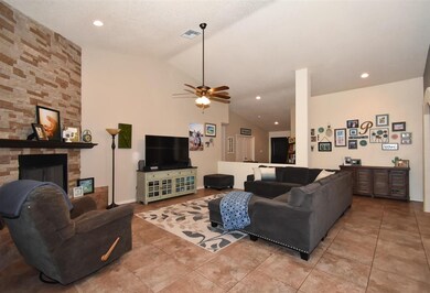 3918 S J Edward Dr, Yuma, AZ 85365 - photo 2