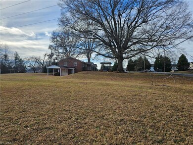 2230 Independence Rd, Winston Salem, NC 27106 - photo 7