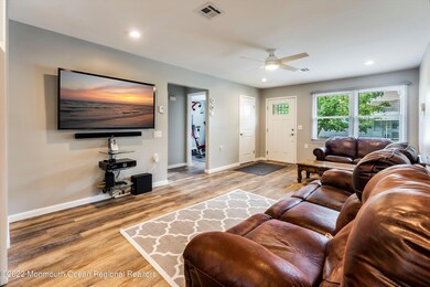 31 S Chestnut Ave, Whiting, NJ 08759 - photo 5