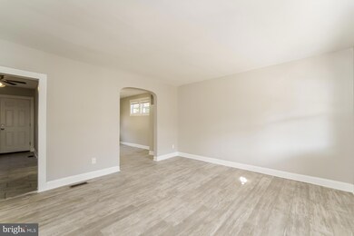 3912 Boarman Ave, Baltimore, MD 21215 - photo 3