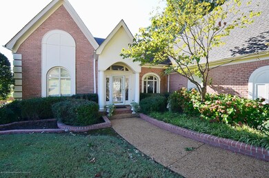 Front entry w/landscaping