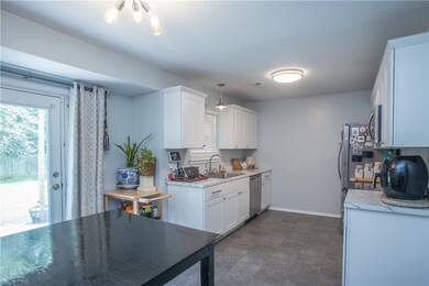 1236 S Nelson Dr, Fayetteville, AR 72701 - photo 5